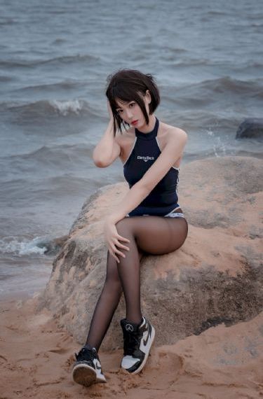 天天摸夜夜添狠狠添高潮出水_超清在线播放观看