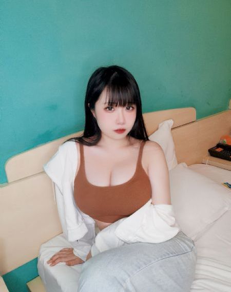 亚洲精品久久久久久一本婷婷_超清在线观看完整版