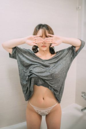 天天综合网7799日日_BD高清在线观看