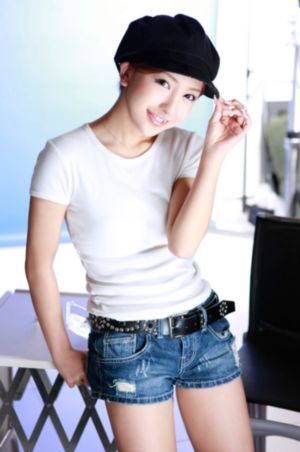 欧美大黑bbbbbbbbb香啊_琪琪电影国产在线观看