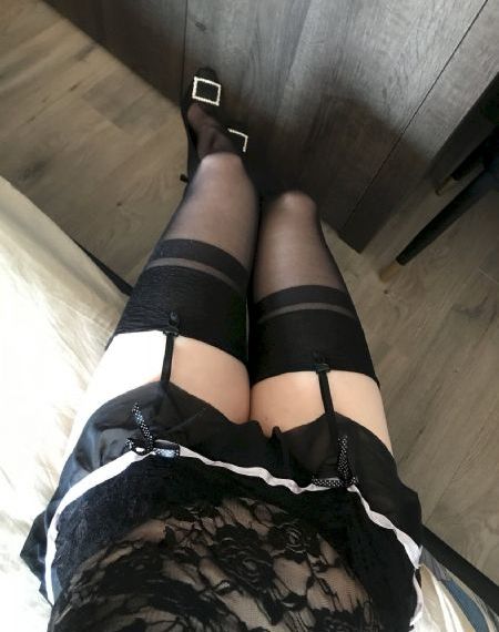浑圆的翘臀被啪啪的拍打屁股_BD迅雷电影在线