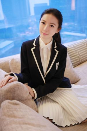 韩国美女老师一级片播放_4K高清视频播放