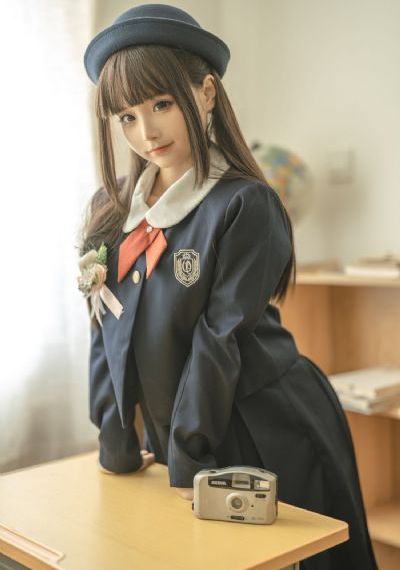 蜜臀aⅴ国产精品久久久国产老师_1080P免费观看超清