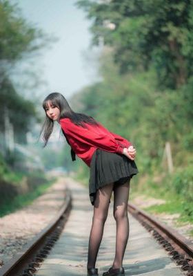 成人蜜桃视频免费_BD韩语在线视频播放