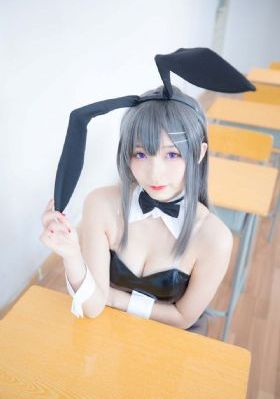 欧美大屁股bbbbxxxx_蓝光动漫在线观看
